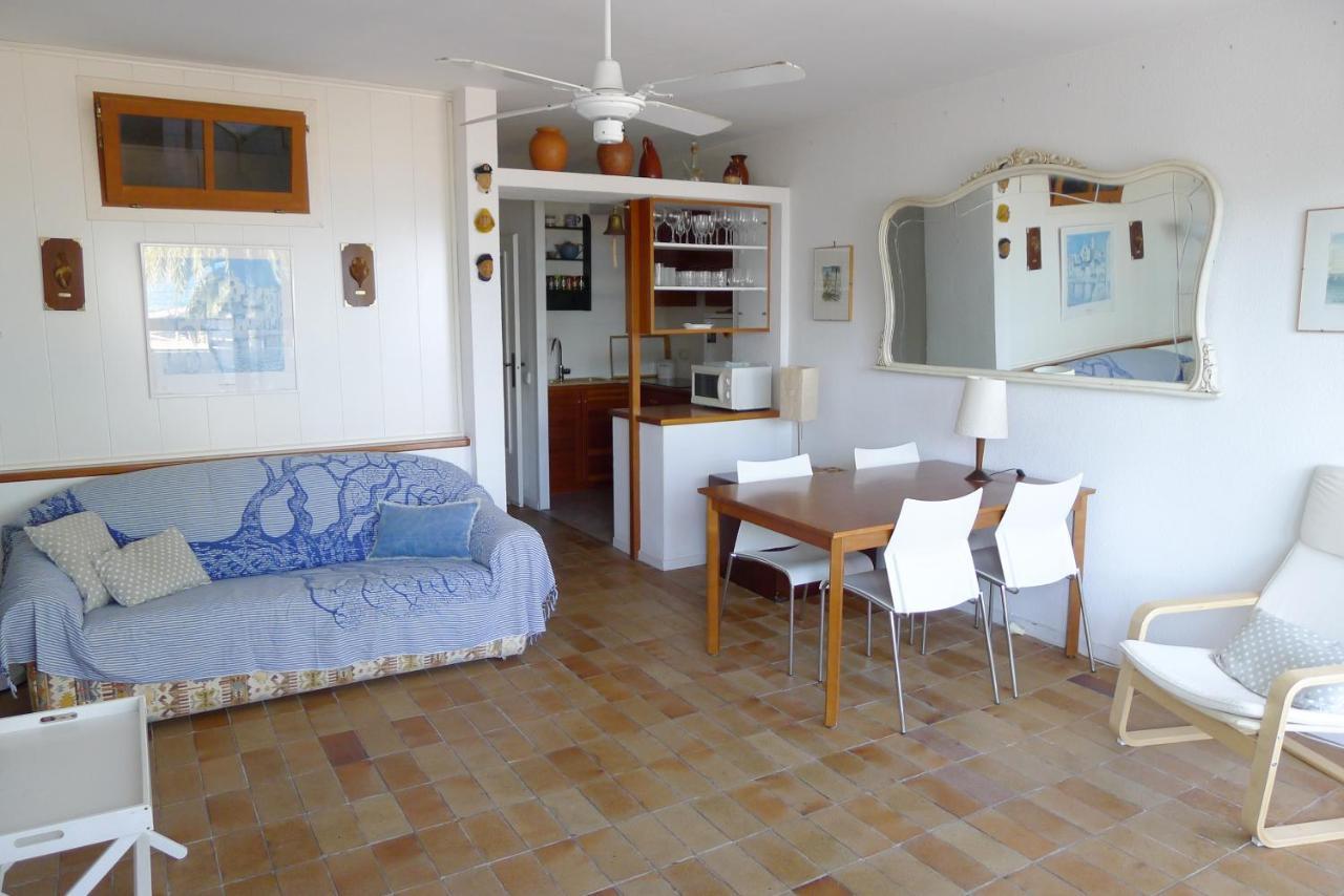 Fragata Beach Seaview Sitges Esterno foto