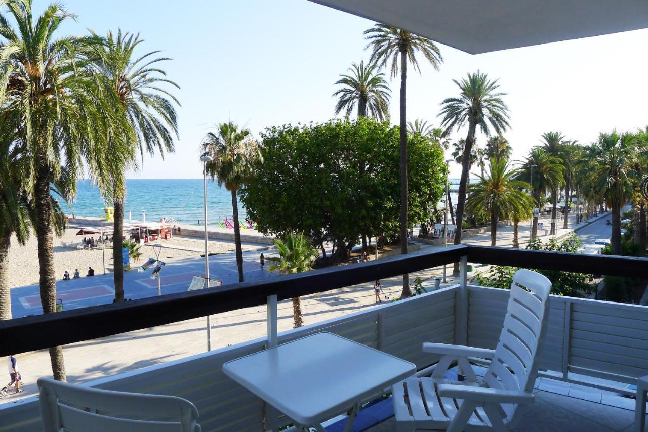 Fragata Beach Seaview Sitges Esterno foto